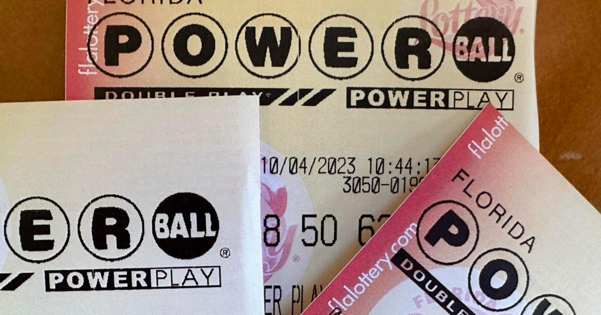 $842.4m Powerball Jackpot Won by Michigan Ticket