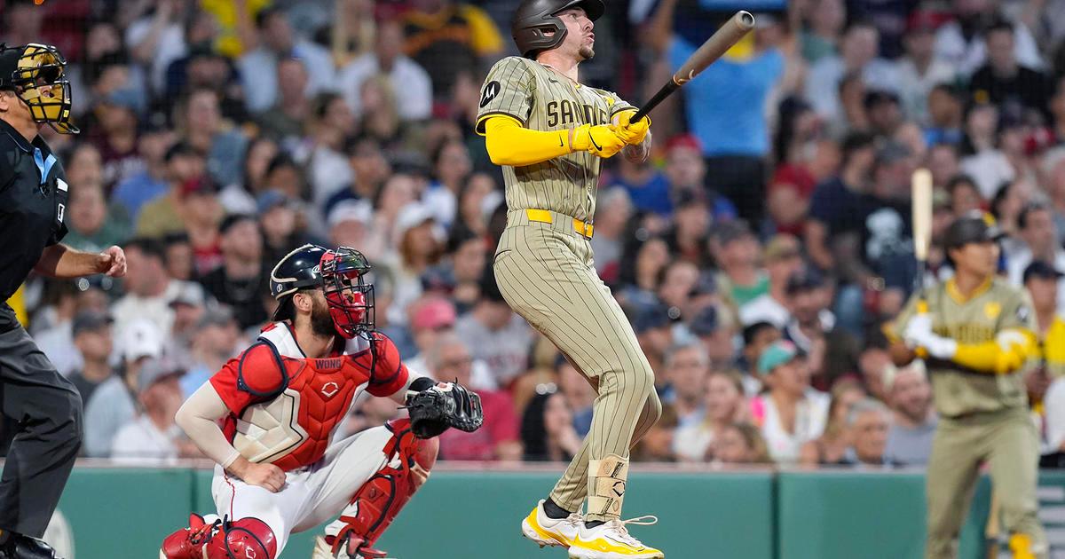 Padres Complete Sweep of Nationals 8-5