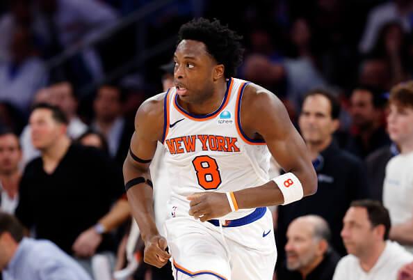 OG Anunoby Re-signs with Knicks; Knicks Acquire Mikal Bridges