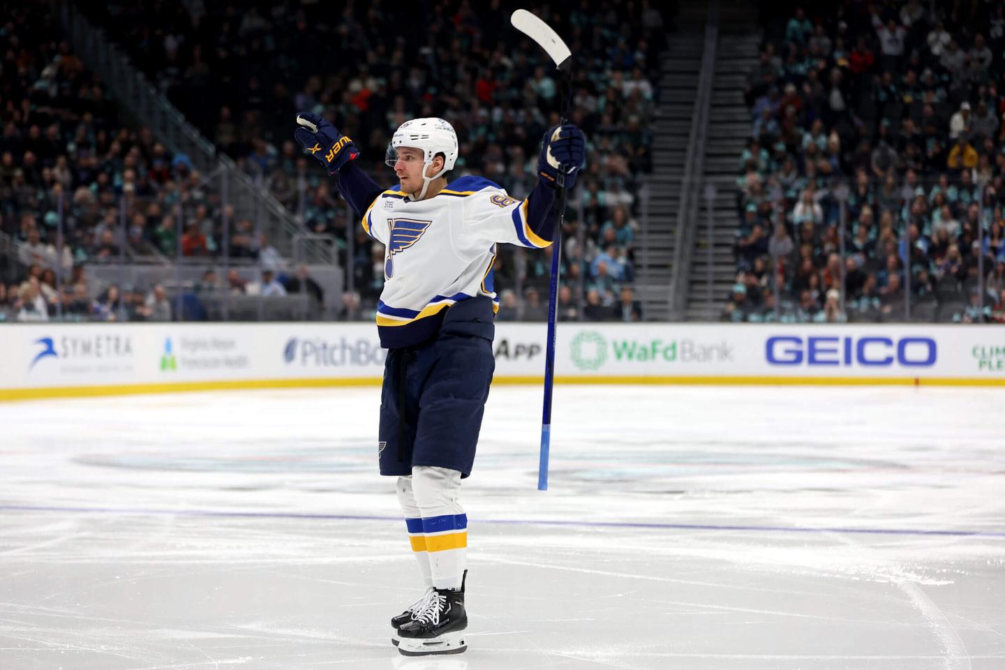 St. Louis Blues sign Pavel Buchnevich to Extension