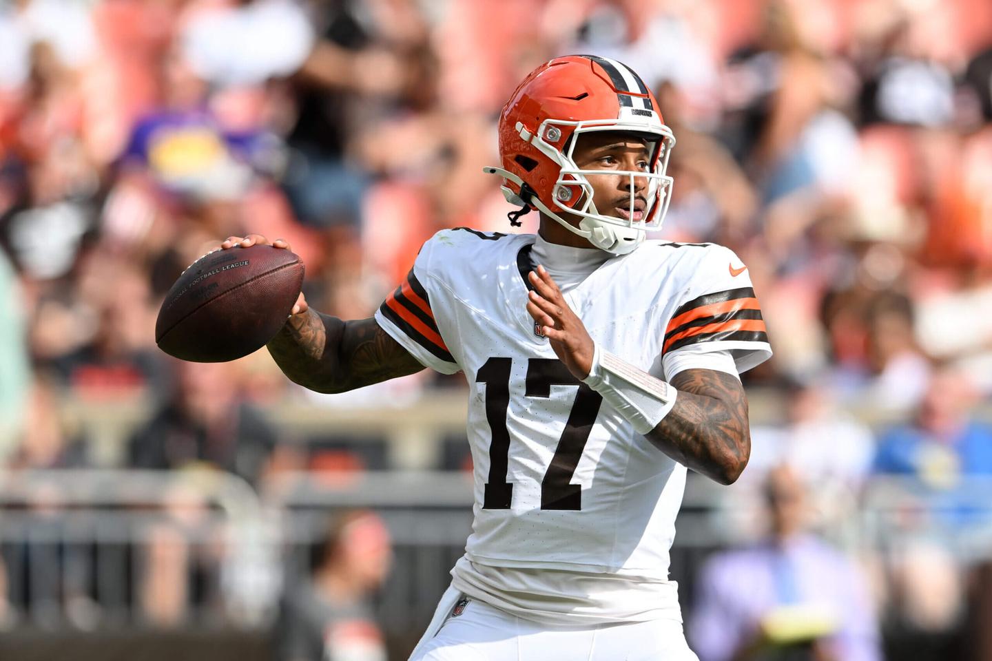 Browns Consider Roster Moves Amid Injuries, Trade Talks