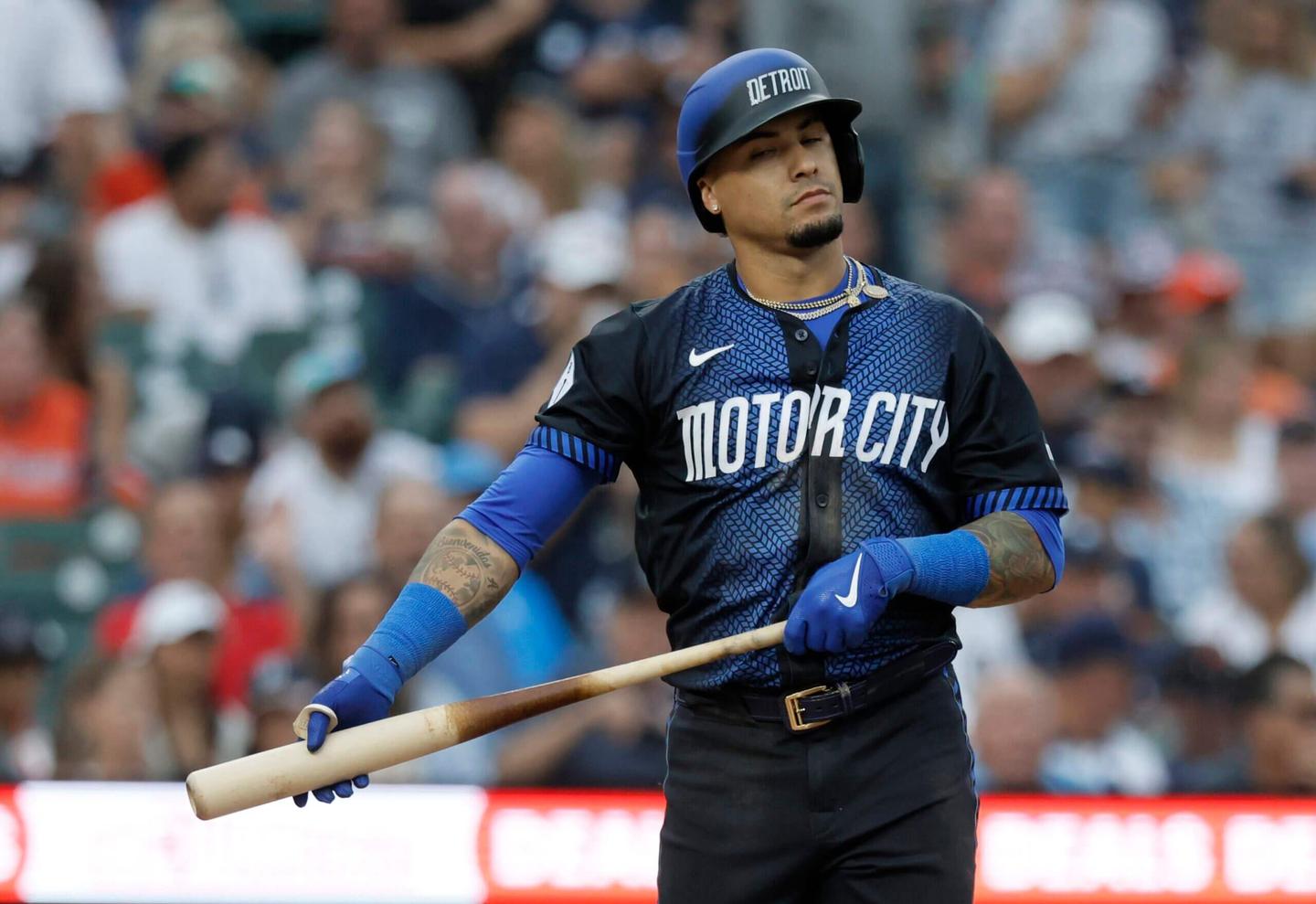 Javier Baez hip surgery