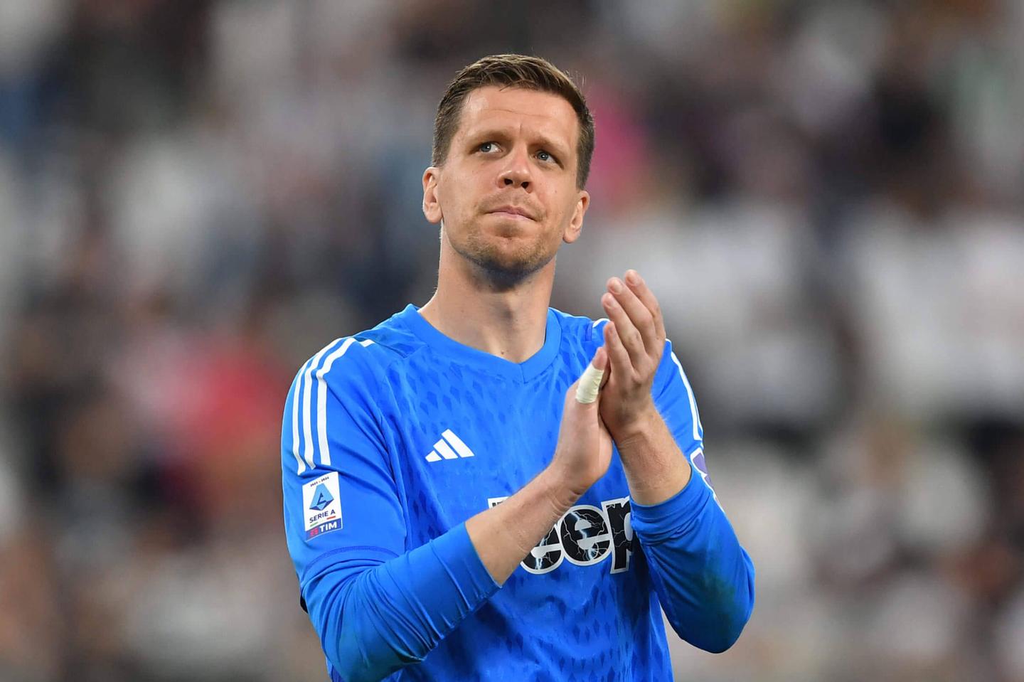 Wojciech Szczesny Retires from Professional Football