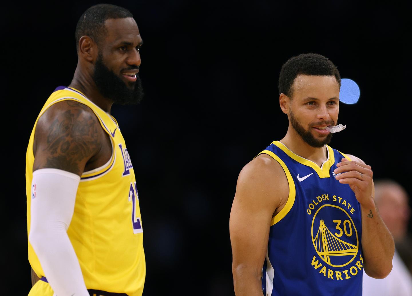 LeBron Trade to Warriors Halted by Agent Paul