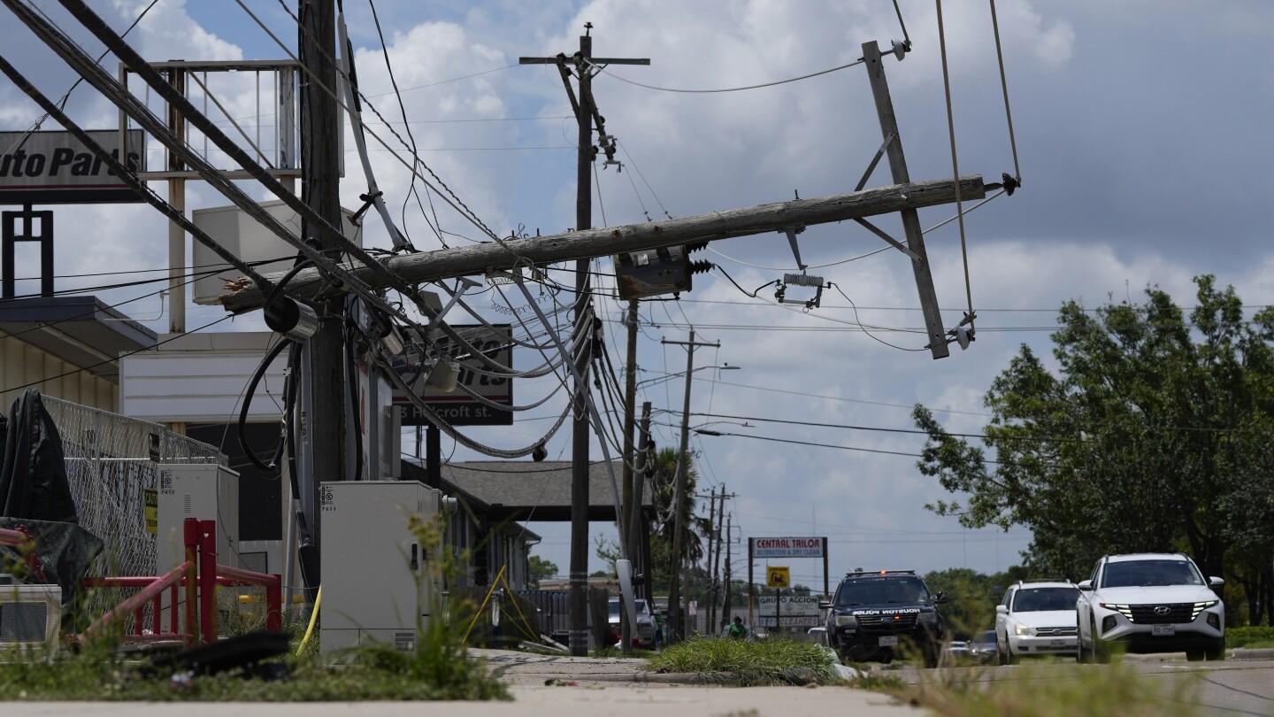 Hurricane Beryl Causes Power Outages and Deaths