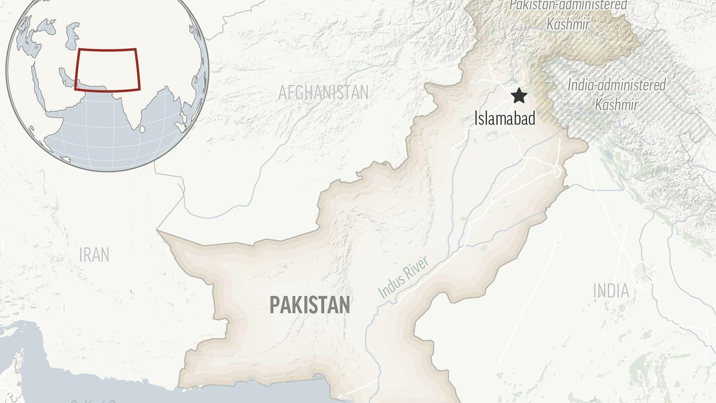 Militants Kill 32, Disrupt Balochistan Infrastructure