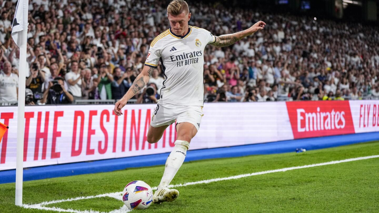 Toni Kroos Named Germany's Player of the Year