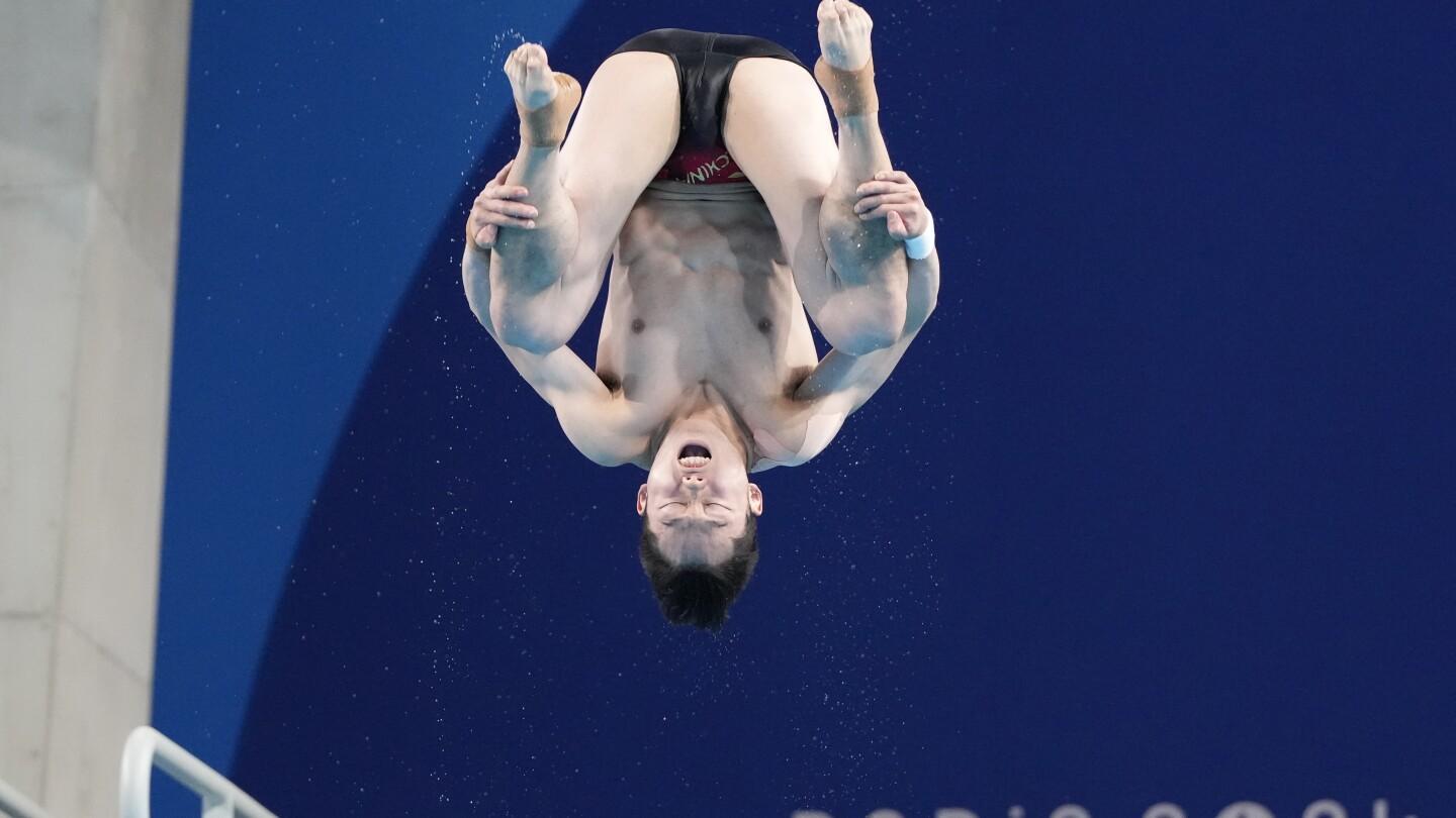 Divers Compete in 2024 Paris Olympics