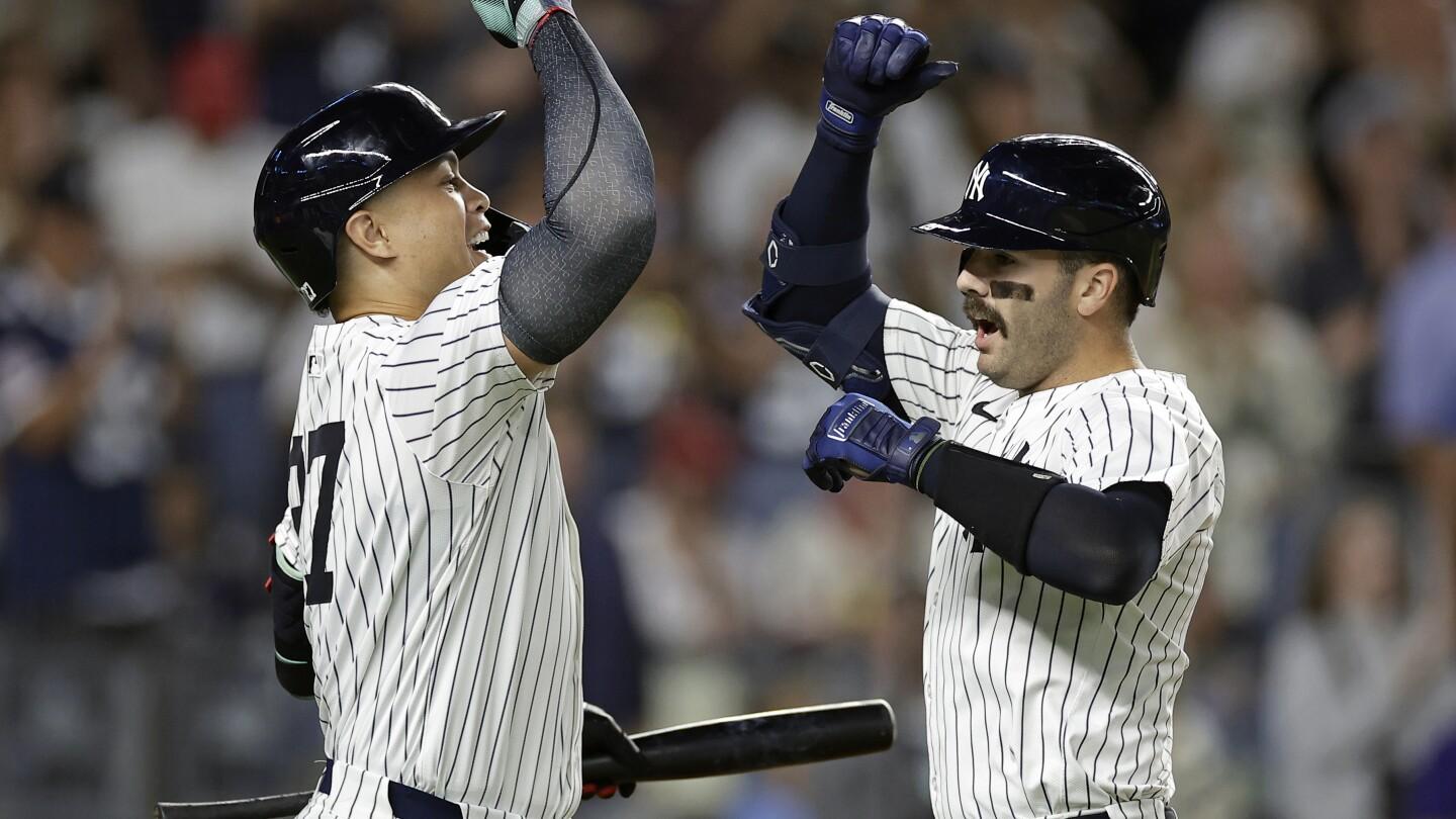 Yankees Defeat Cardinals 6-3; Wells Goes Viral