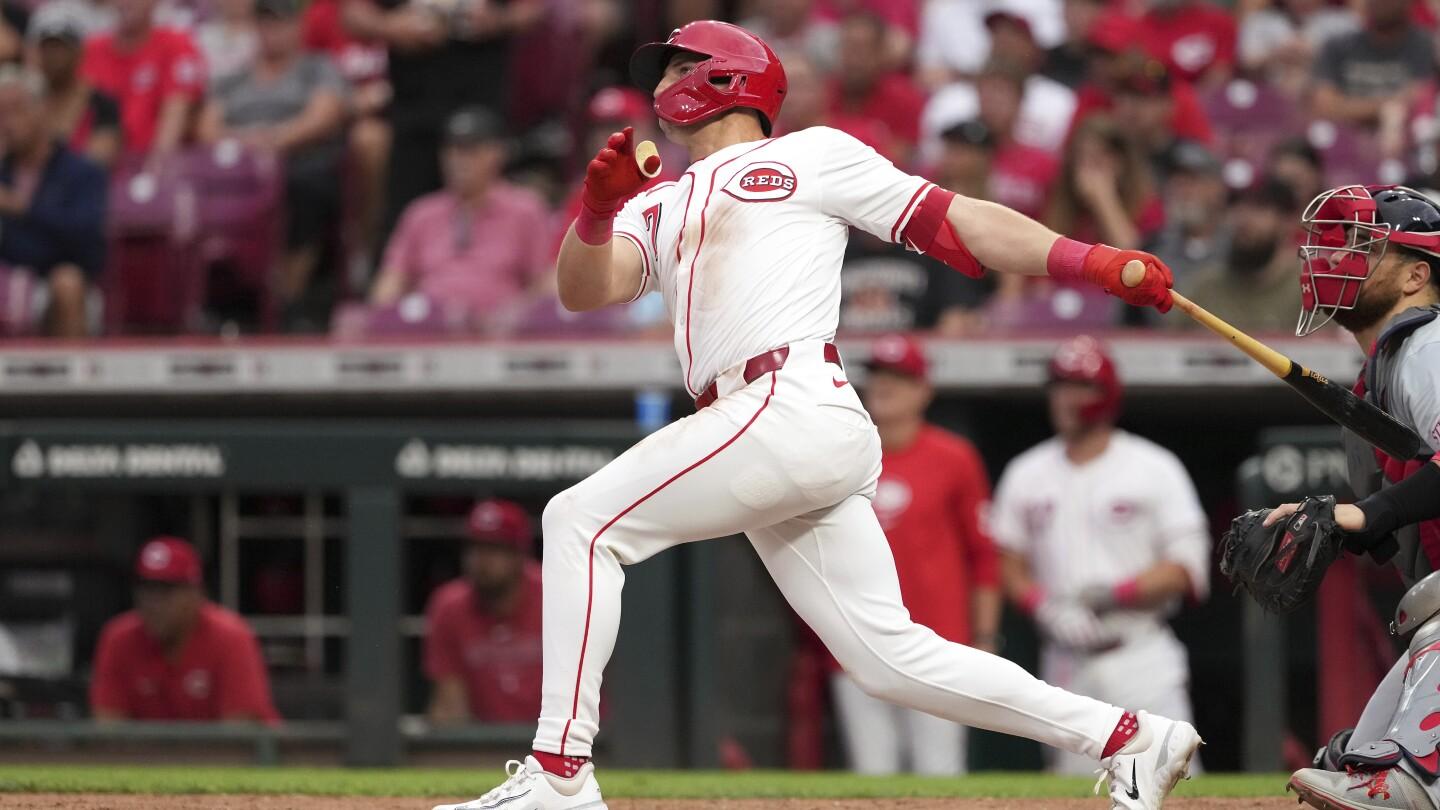 Reds Defeat Cardinals 6-1 Behind Steer and De La Cruz