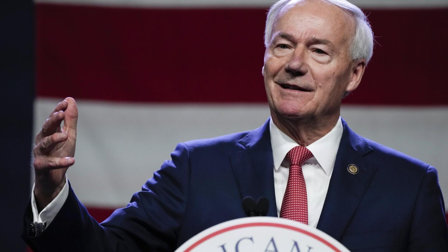 Asa Hutchinson Joins University of Arkansas Faculty