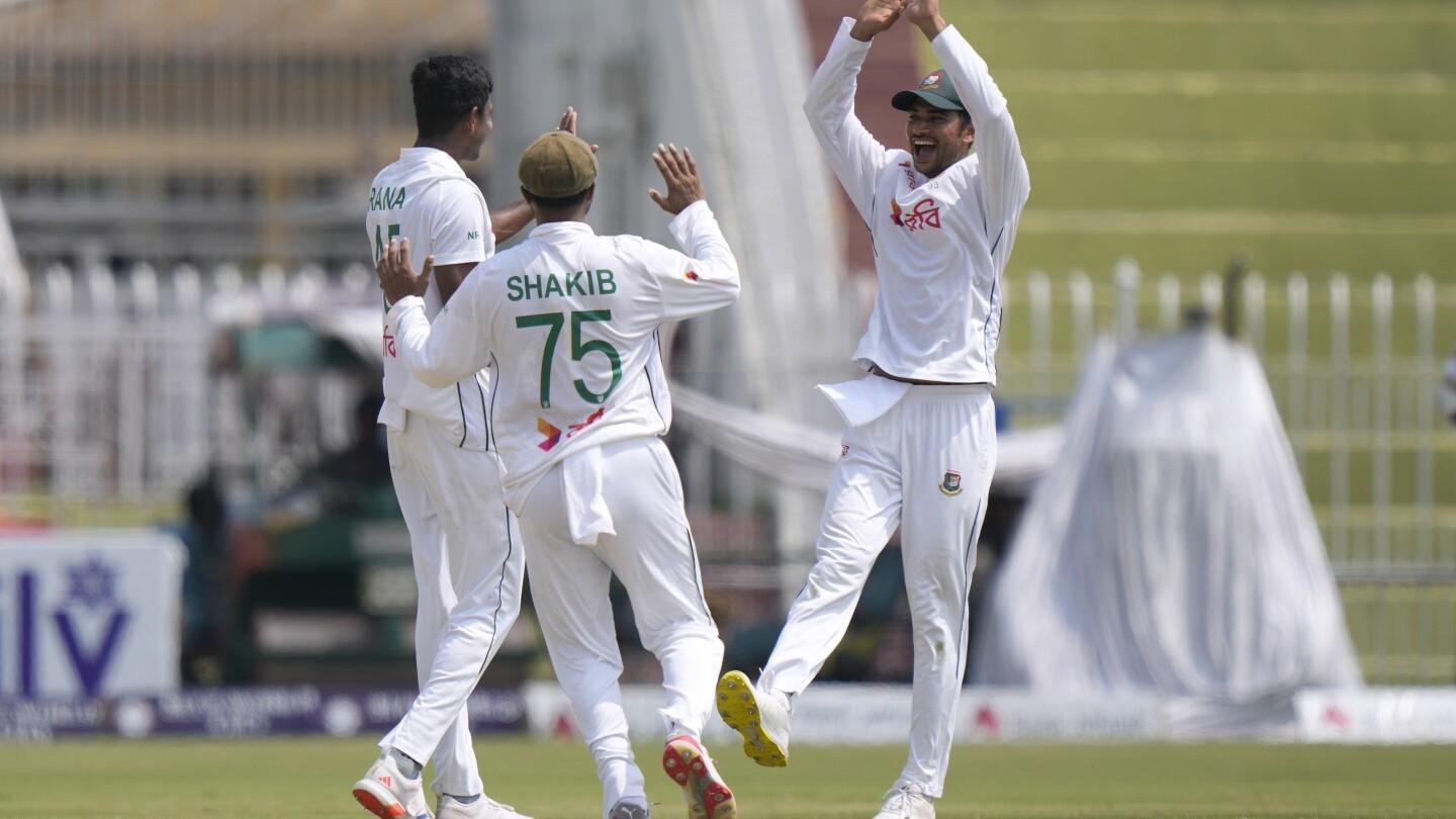 Bangladesh Takes Control in Second Test Against Pakistan