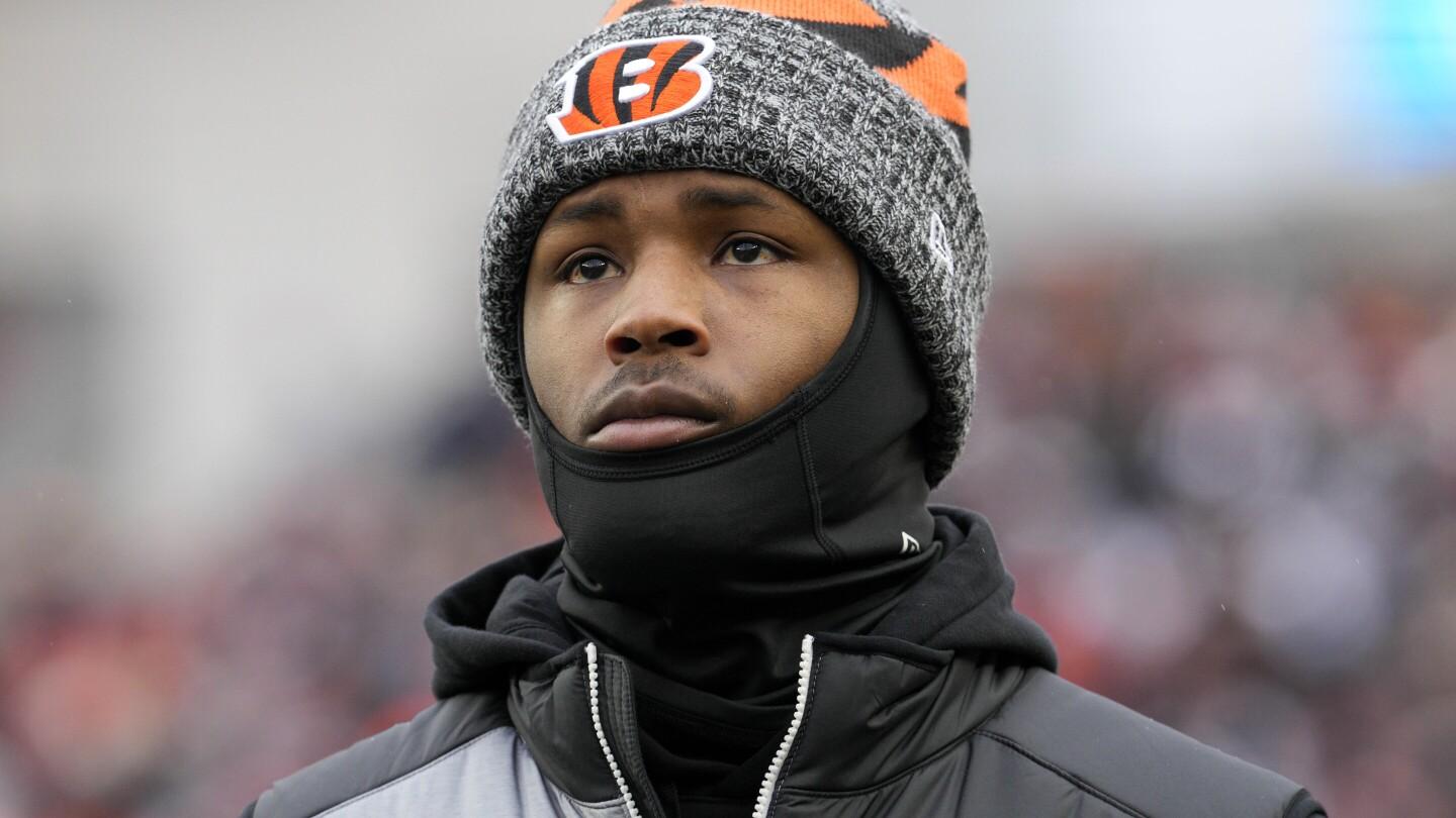 Bengals' Tee Higgins Ends Holdout by Signing Franchise Tender