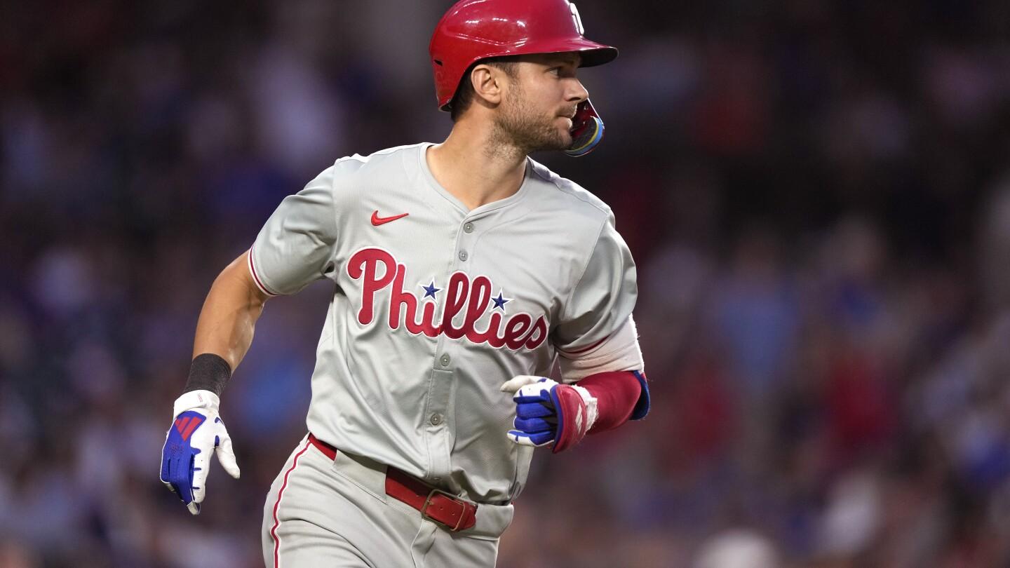 Phillies Defeat Cubs 6-4, Turner Shines