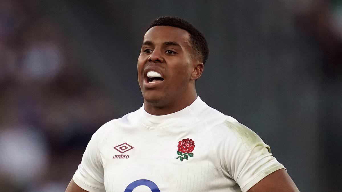 England Coach Backs Immanuel Feyi-Waboso Ahead of Wales Clash