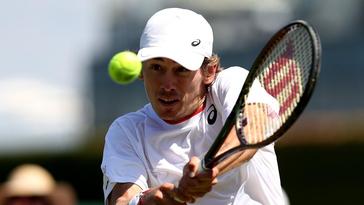 Alex de Minaur Makes Olympic Debut in Paris