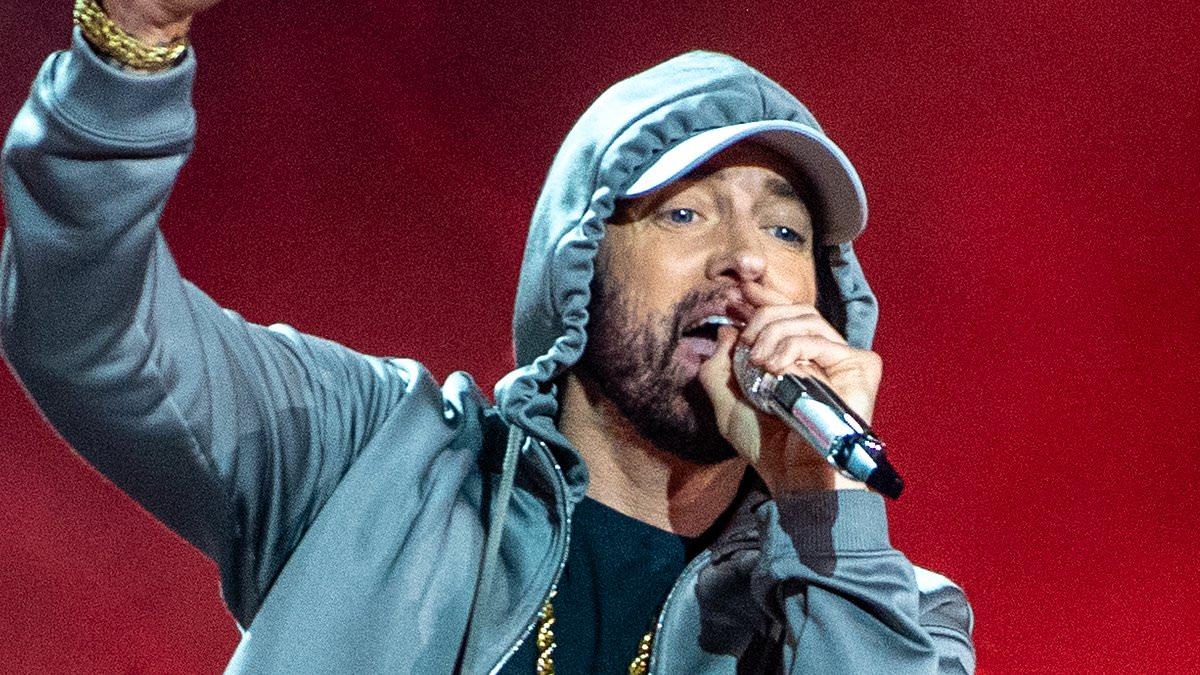 Eminem's 'Tobey' Controversy and Clarity