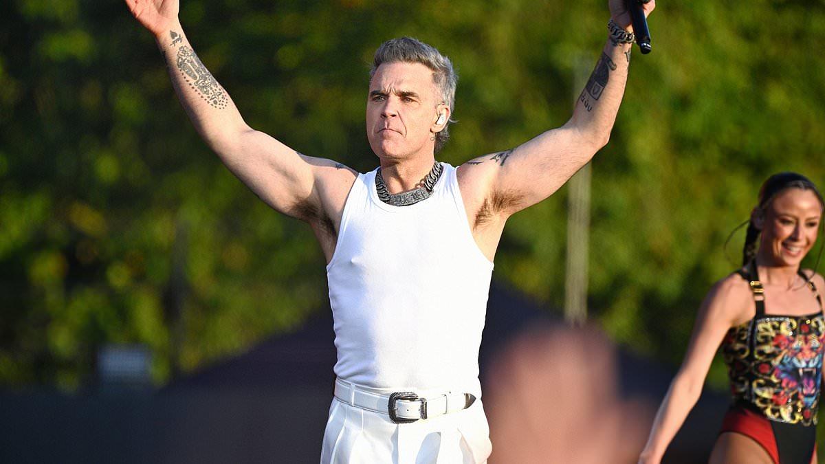 Robbie Williams' Memorable BST Hyde Park Performance