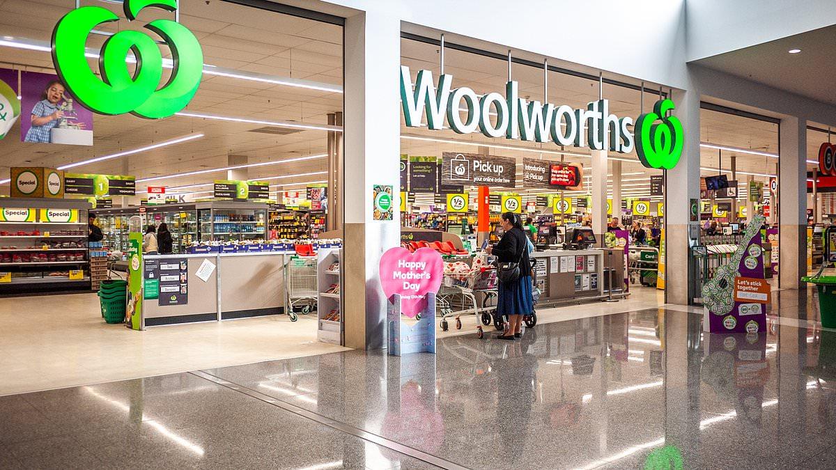 Woolworths Reintroduces Australian Flags for Olympics