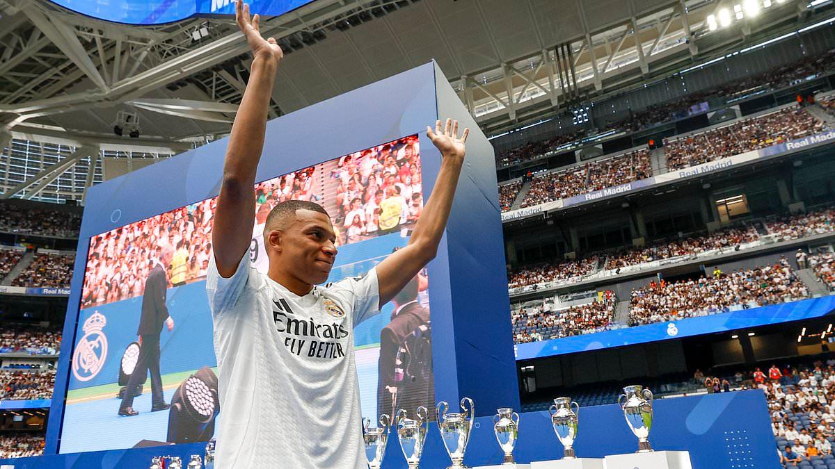 Mbappe Unveiled by Real Madrid to 80,000 Fans