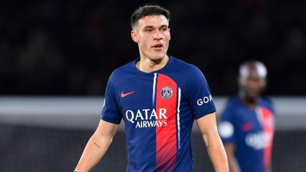 Manchester United Pursuing PSG Midfielder Manuel Ugarte