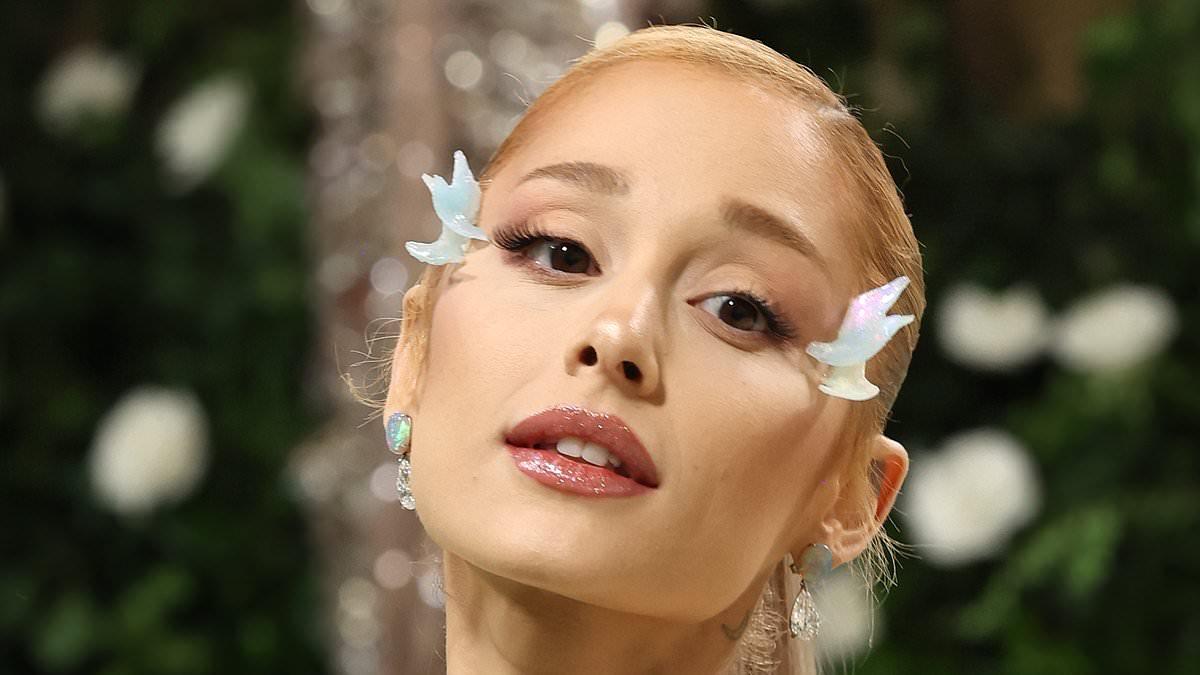 Ariana Grande Joins HYBE's Weverse Fan Platform