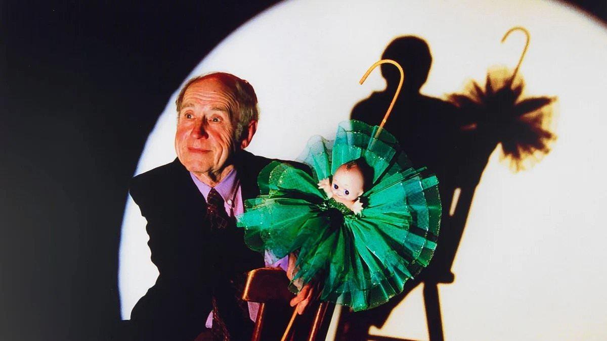 Ray Lawler, Influential Australian Playwright, Dies at 103