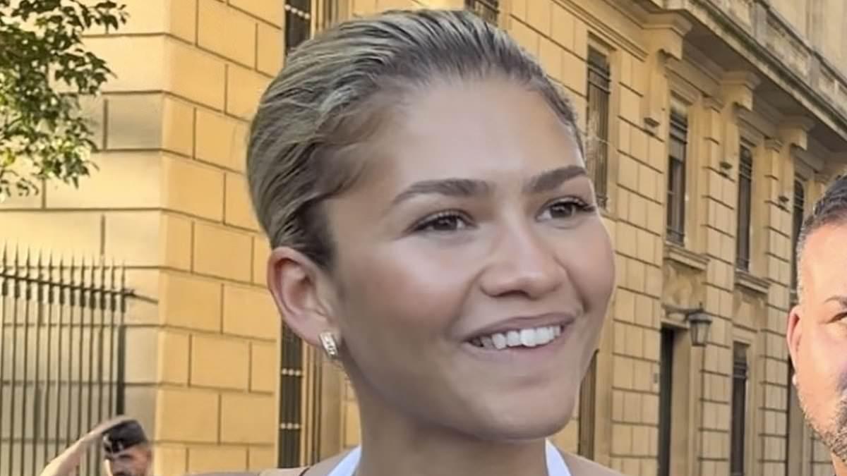 Zendaya in Paris