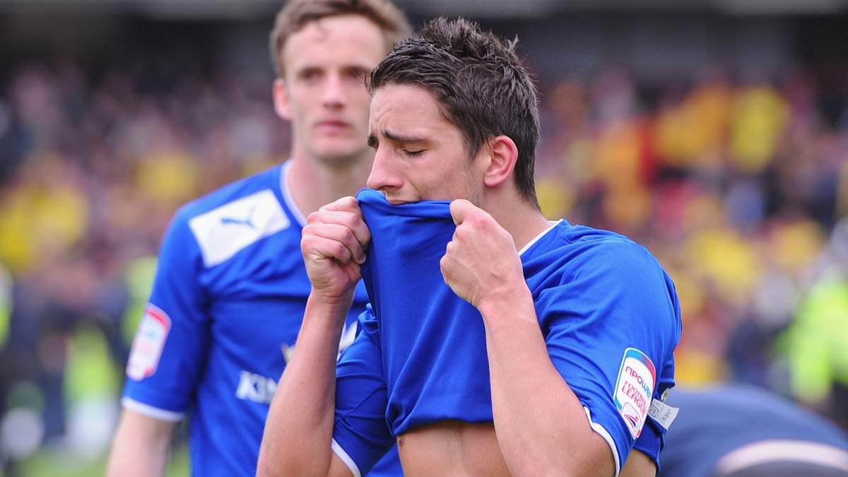 Anthony Knockaert Criticizes Watford Fans