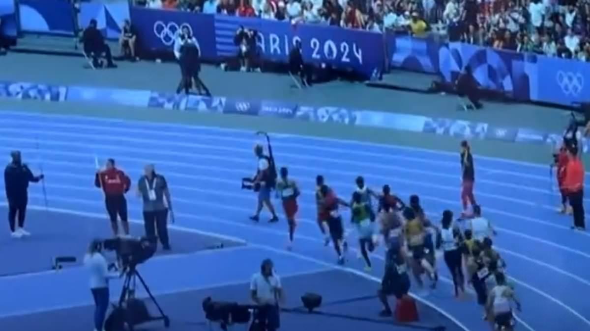 Cameraman Disrupts 5000m Heats at Paris Olympics