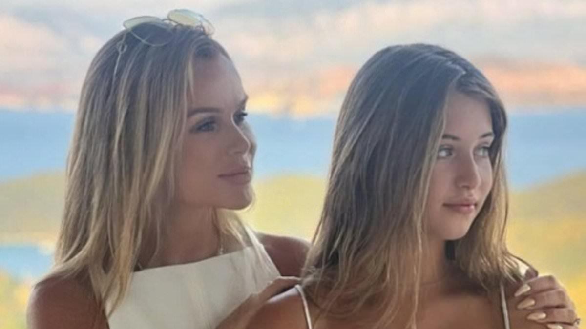 Amanda Holden and Daughter's Iconic Photo in Corfu