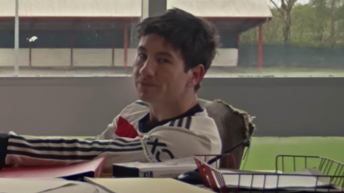 Barry Keoghan Stars in Manchester United Kit Launch