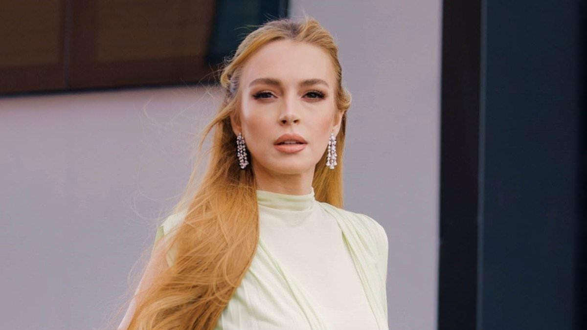 Lindsay Lohan Honored as Disney Legend