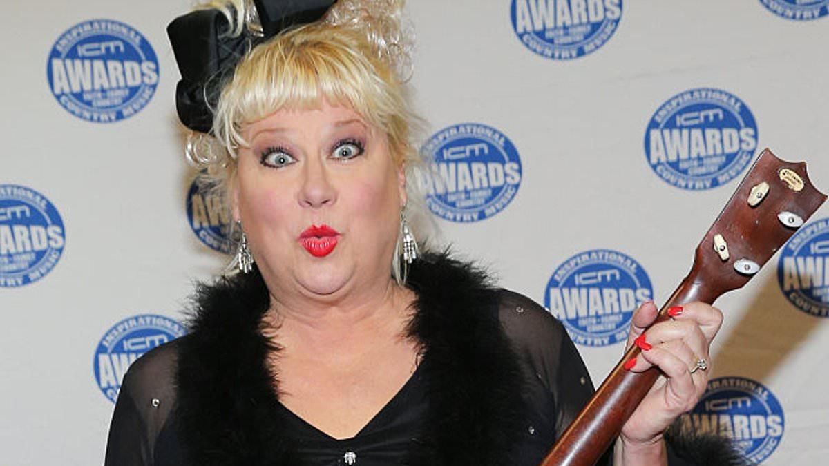 Victoria Jackson Reveals Inoperable Cancer Diagnosis