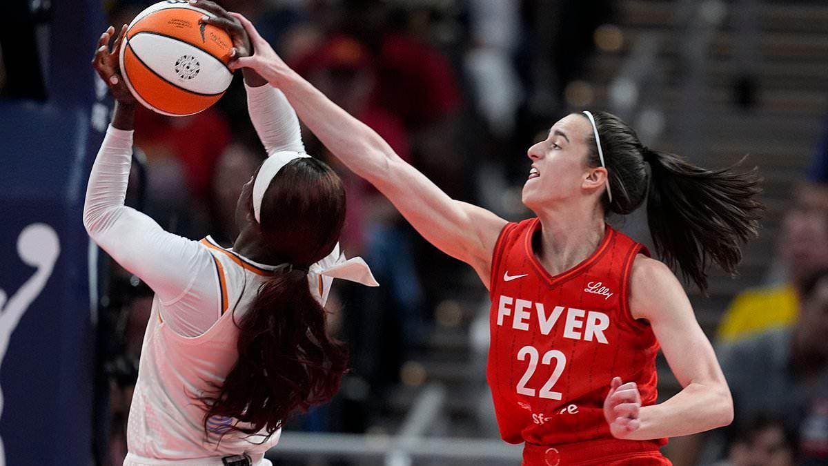 Clark Sets WNBA Rookie Assist Record