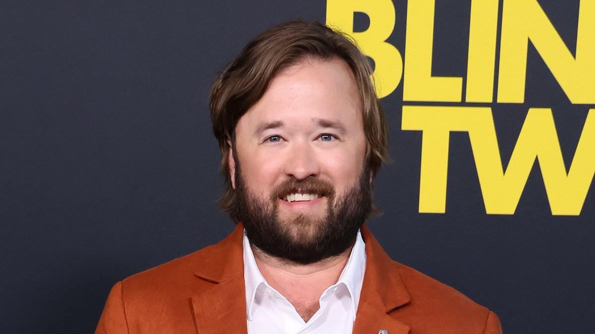 Haley Joel Osment Returns to Acting after Hiatus