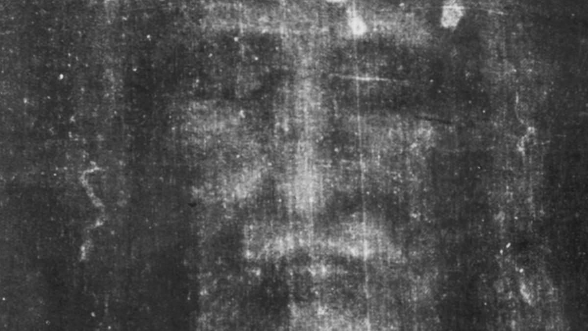 New Study Dates Shroud of Turin to Jesus' Era