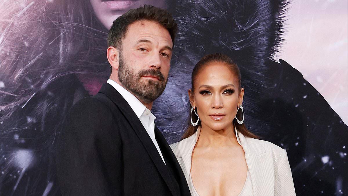 Ben Affleck, Jennifer Lopez Divorce Discussed at DNC