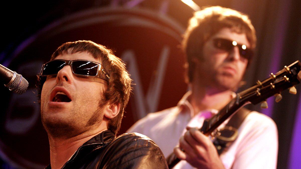 Oasis Announces Reunion After 15 Years