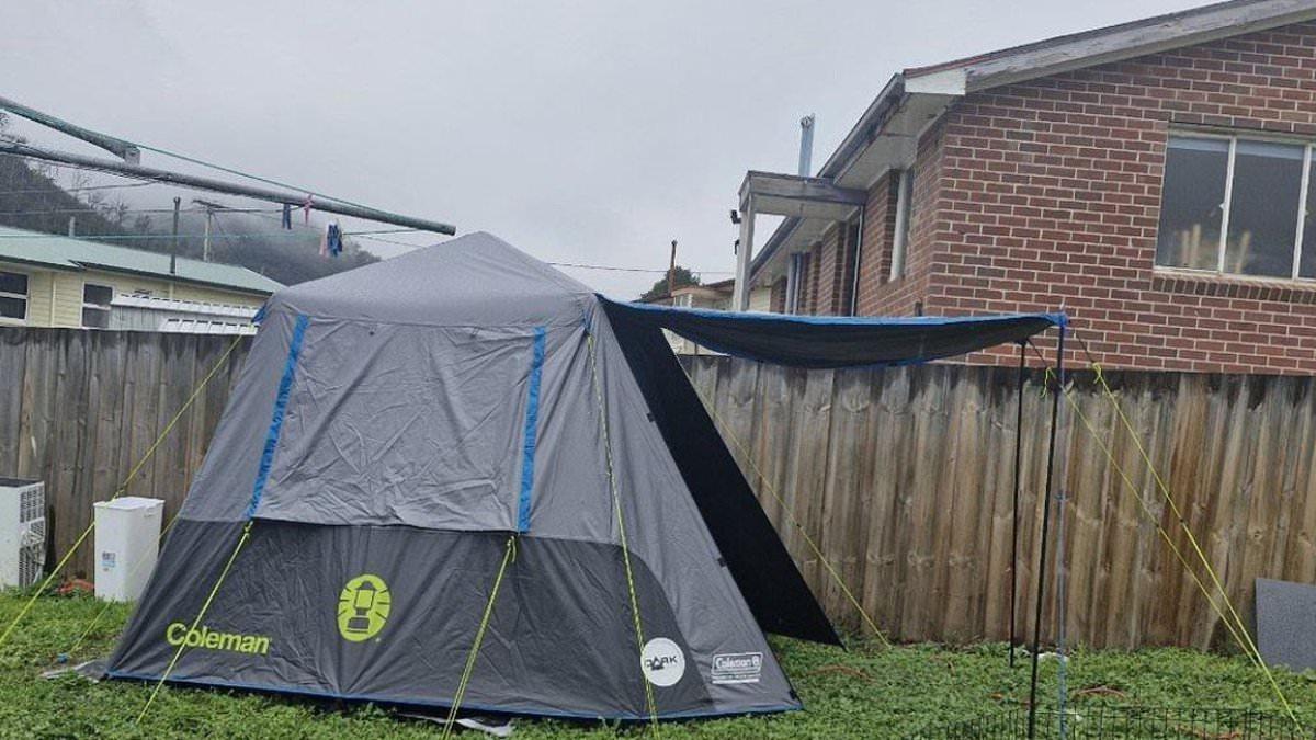 Hobart Renter Criticized for Tent Rental