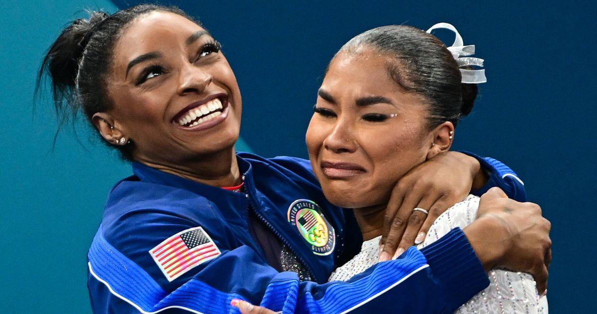 Biles Supports Chiles After Medal Ruling