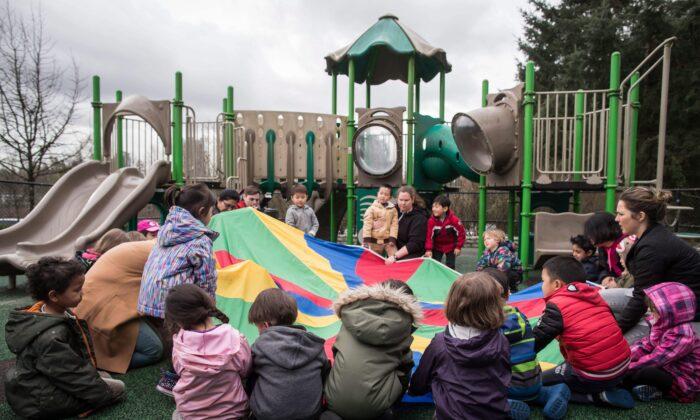 Ontario to Cap Child Care Fees at $22