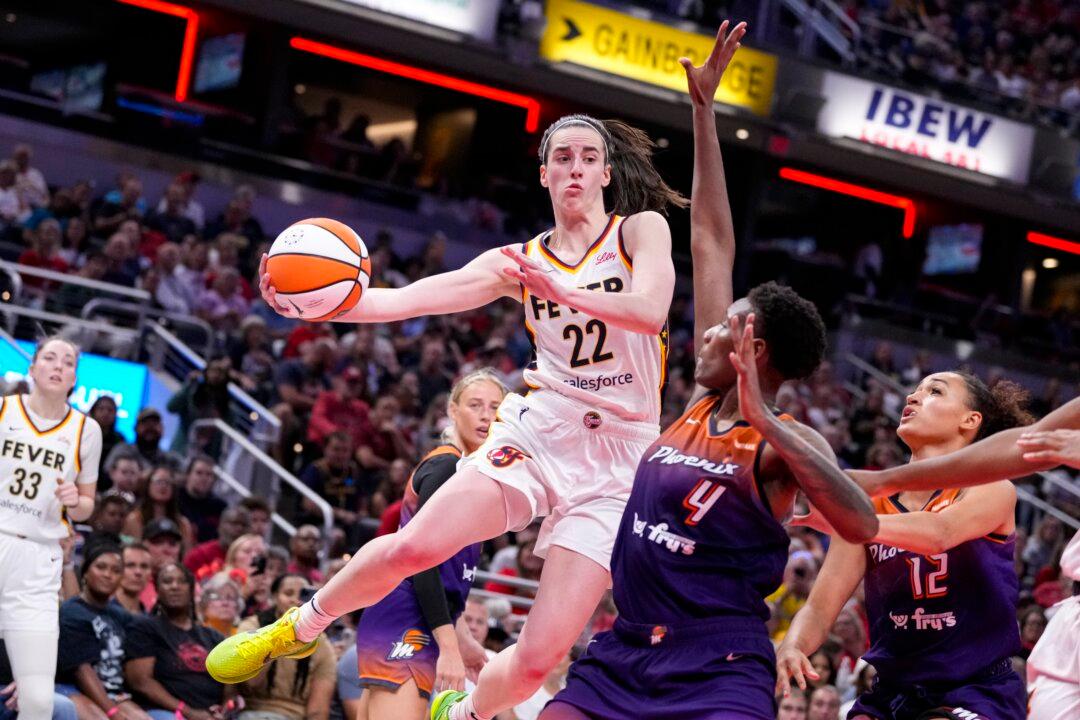 Caitlin Clark Shines in Rookie Season for Fever