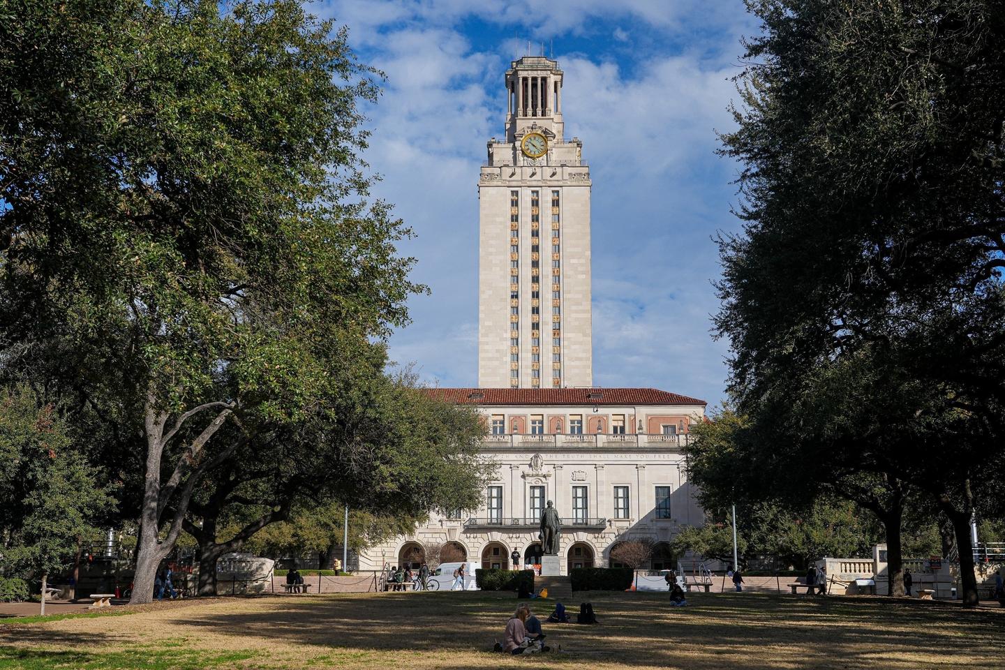 UT Austin Receives $840M for Microelectronics Research