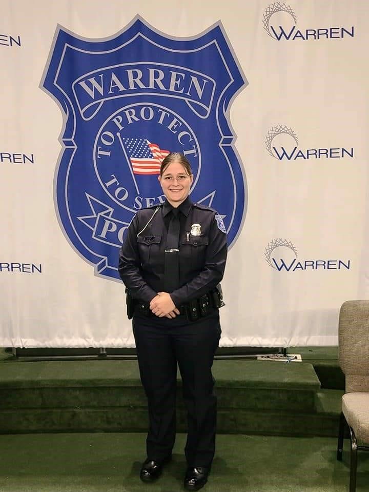 Warren police officer returns