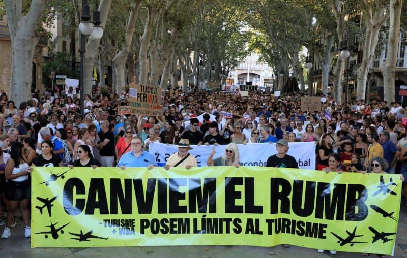 Protests Emerge Over Mass Tourism in Mallorca