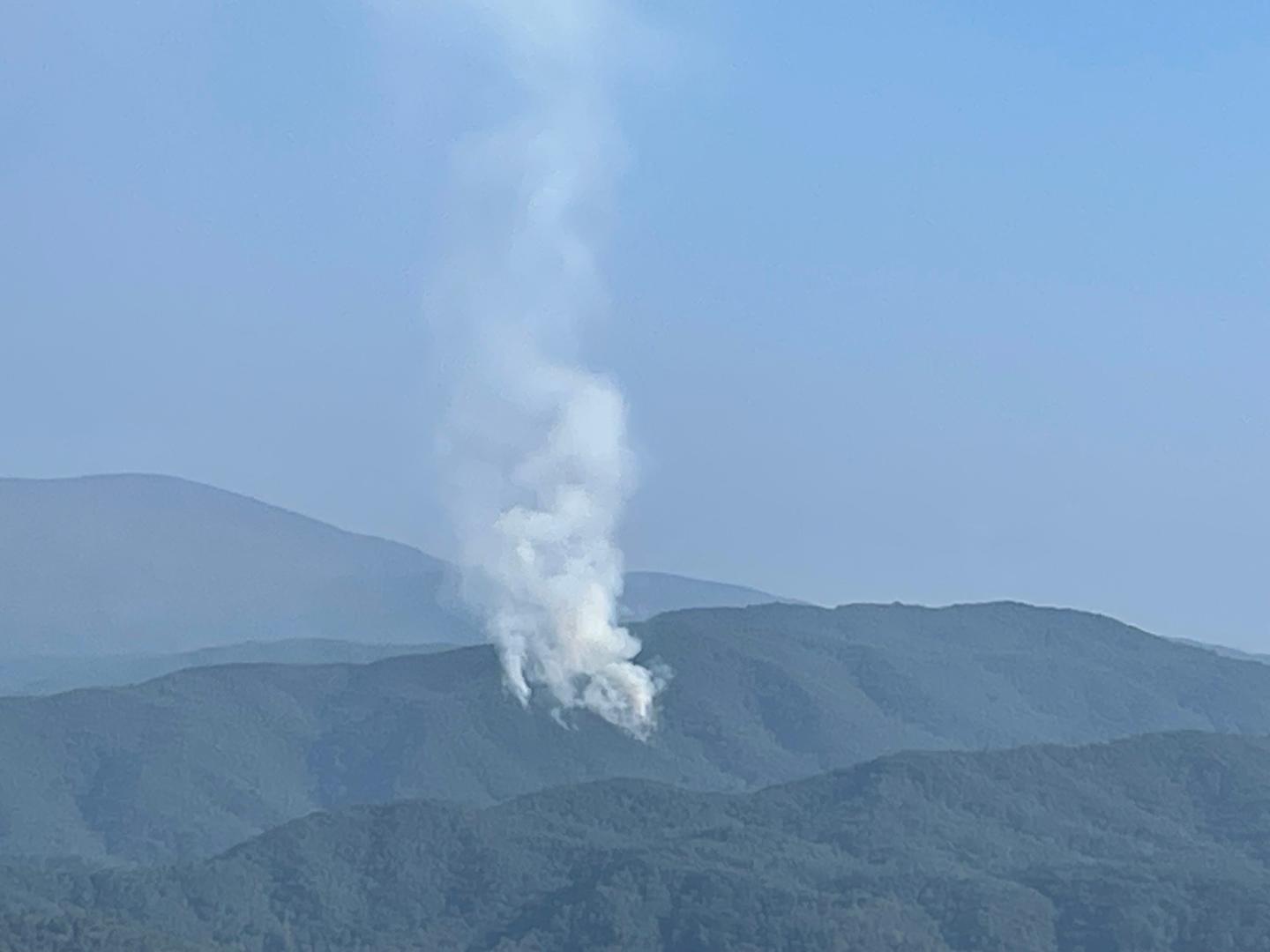 Wildfire Closes Trails in Great Smoky Mountains