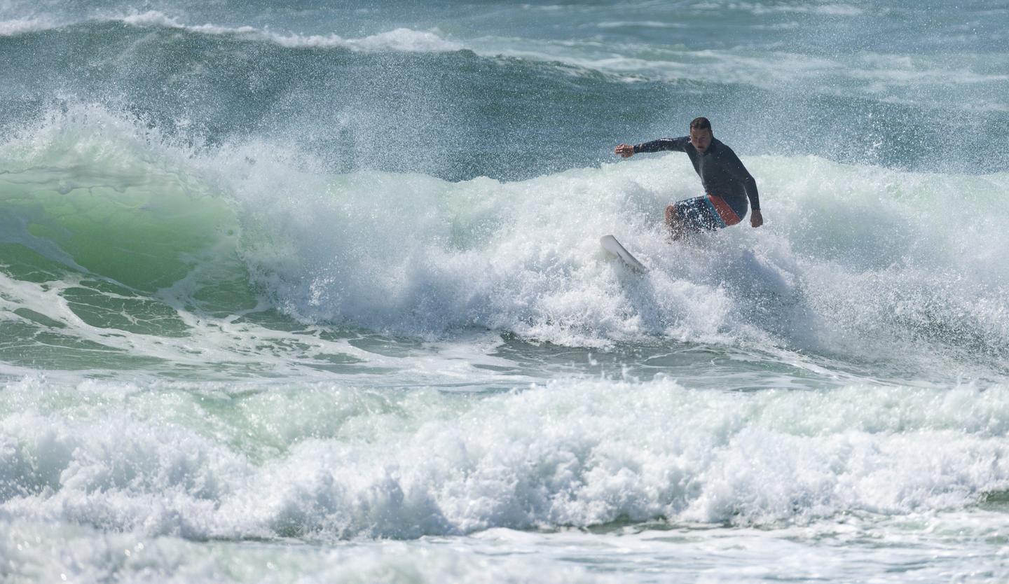 High Bacteria Closes Beaches Across U.S.