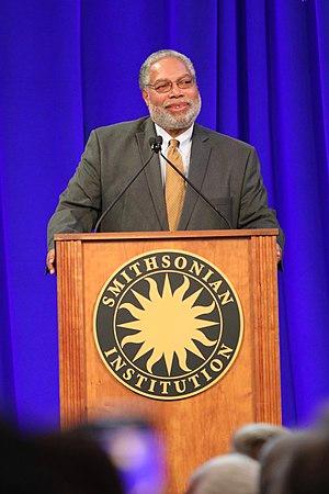 Lonnie Bunch