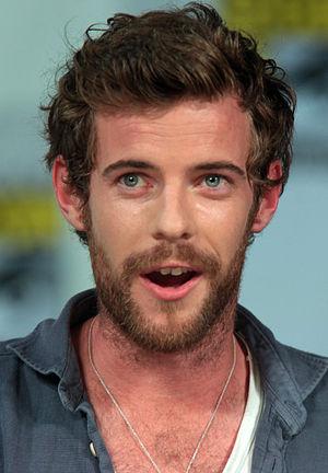 Harry Treadaway